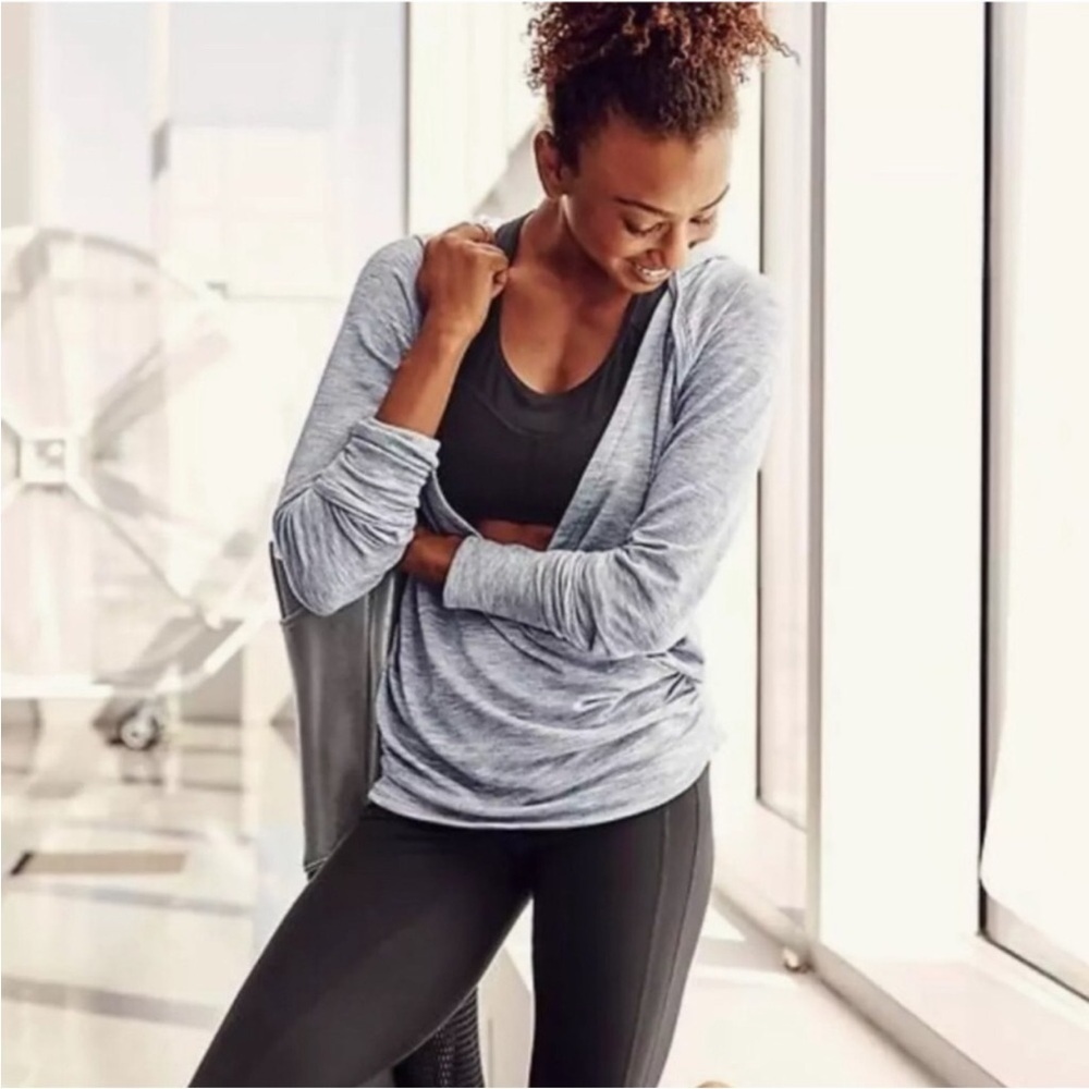Athleta Gray Studio Wrap Yoga Athletic Hoodie with Thumbholes size XS